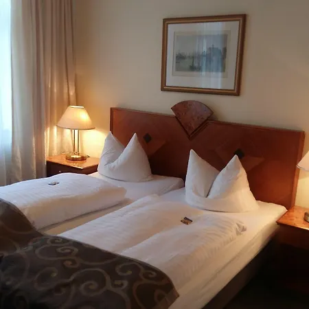 Hotel Goldener Anker 3*